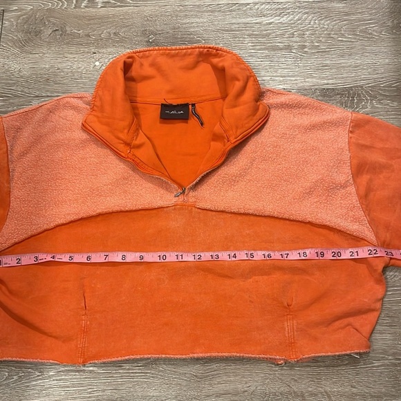 Urban outfitters out from under orange size medium crop quarter zip sweatshirt - Picture 3 of 6
